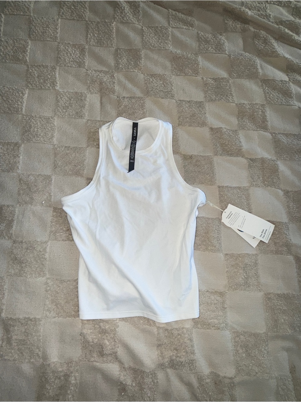 NWT Vuori White AlltheFeels Crew Tank Small